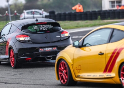 Renault Mégane RS en piste au circuit de Clastres