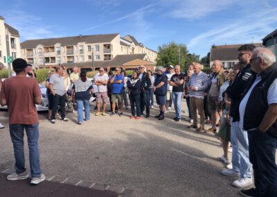 Rassemblement des participants à Othis au départ de la balade de l’été 2026